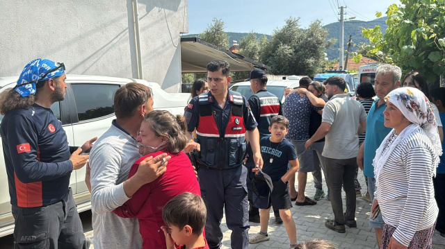 Evinin önünde oyun oynarken kaybolan minik Eylül, 6 saat sonra bulundu