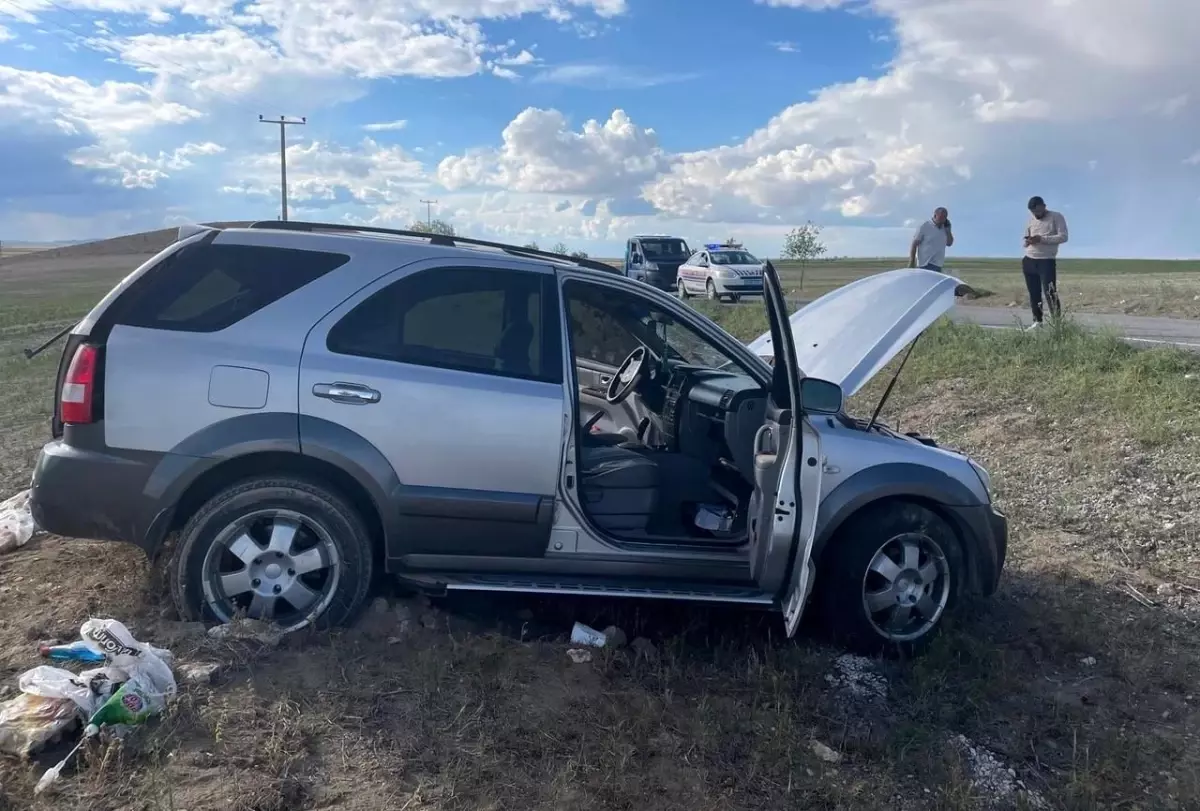 Kulu\'da SUV Aracın Takla Atması Sonucu 2 Yaralı