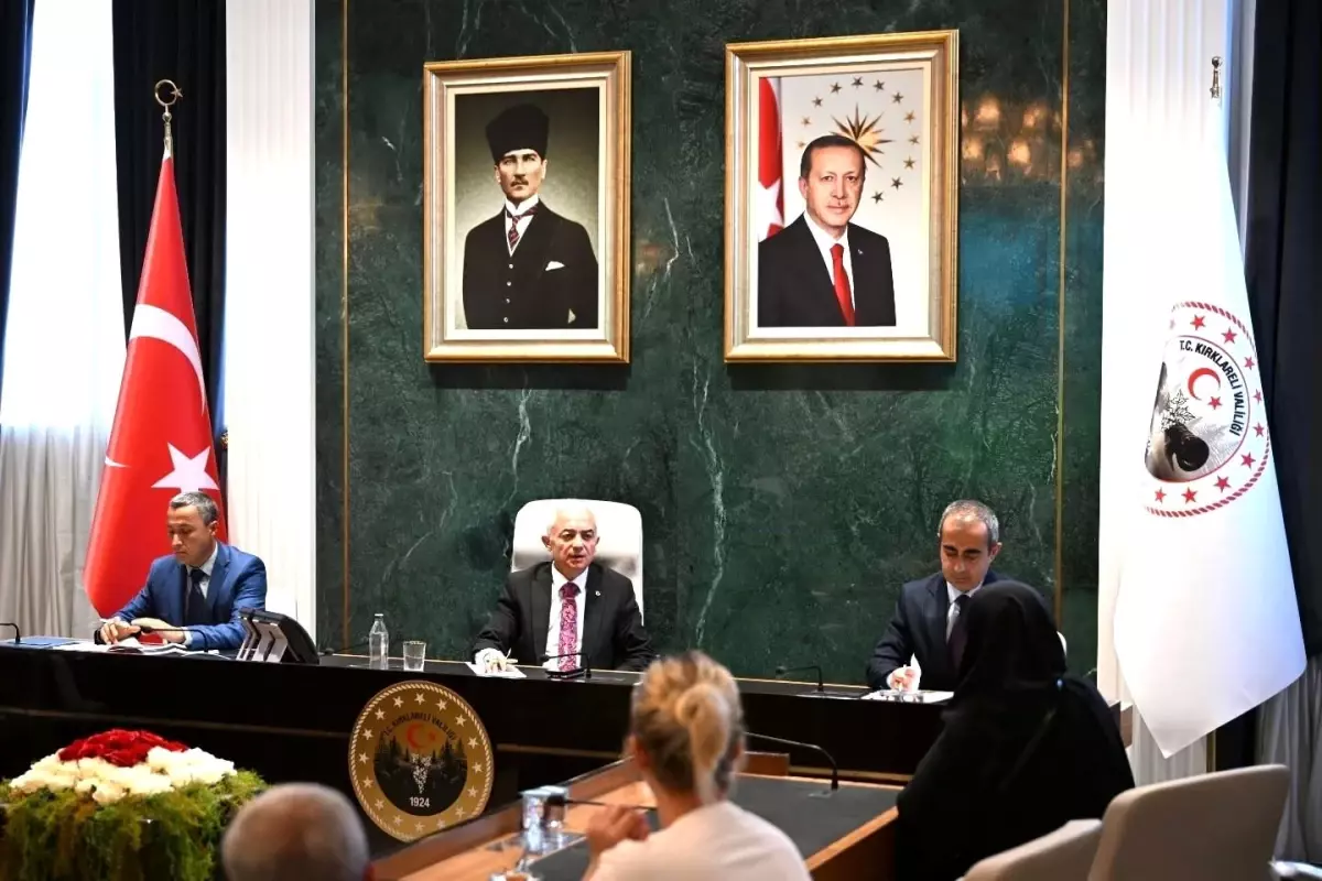 Vali Turan, Vatandaşlarla Buluştu