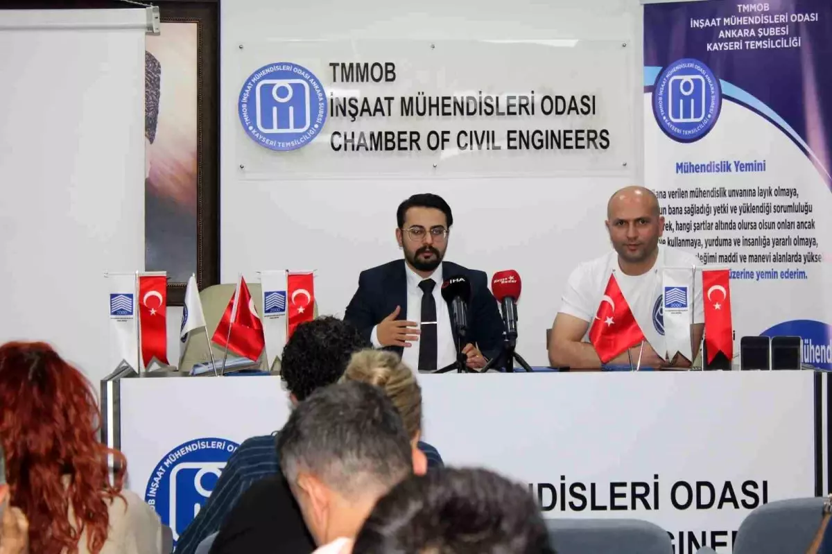 Yapı Denetim Kuruluşları Genel Başkanı Toraman, Kayseri\'de Mühendislere Destek Verdi