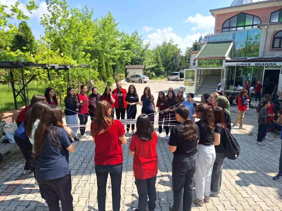 Afyonkarahisar\'da ÇEDES Yıl Sonu Şenliği