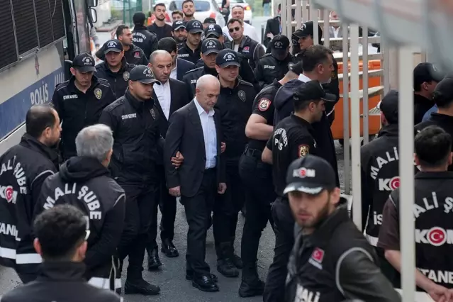 Yolsuzlukla Mücadele Operasyonu: 5 Belediye Başkanı ve 22 Kişi Tutuklandı, CHP'li Belediyeler Soruşturuluyor!