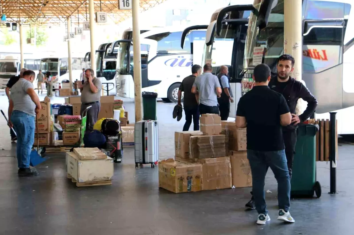 Diyarbakır Otogarında Bayram Sessizliği