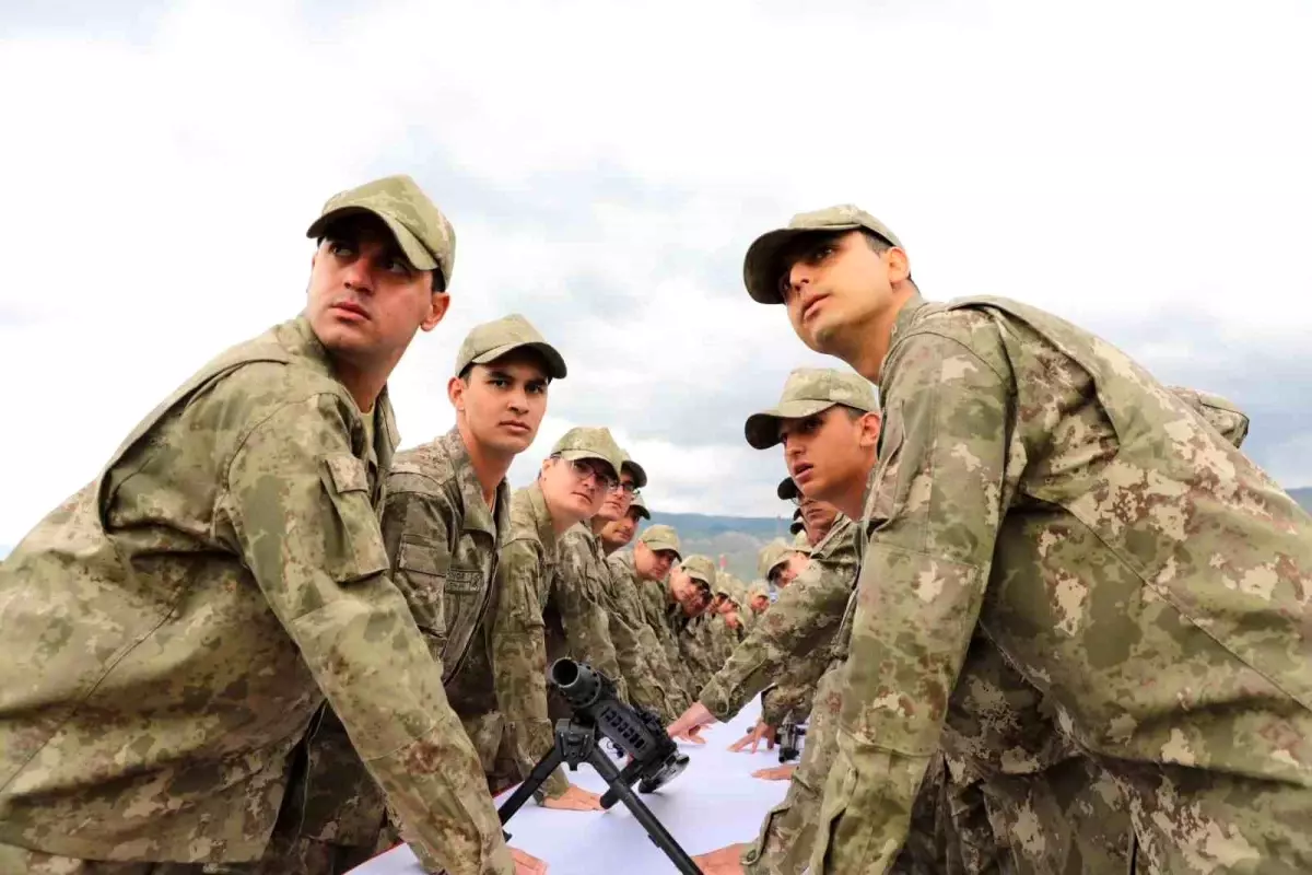 Erzincan\'da Duygu Dolu Yemin Töreni