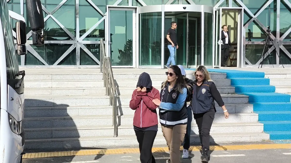 Tesettür Giyim Dolandırıcıları Çökertildi