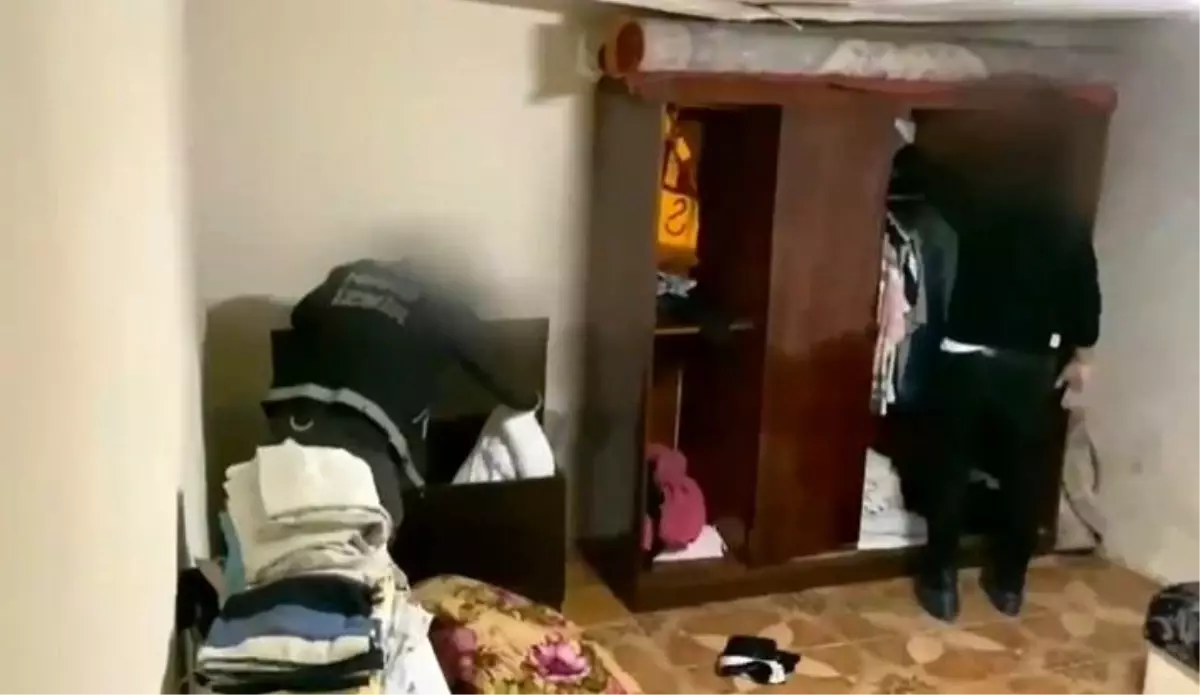 Aliağa\'da Uyuşturucu Operasyonu: 20 Tutuklama