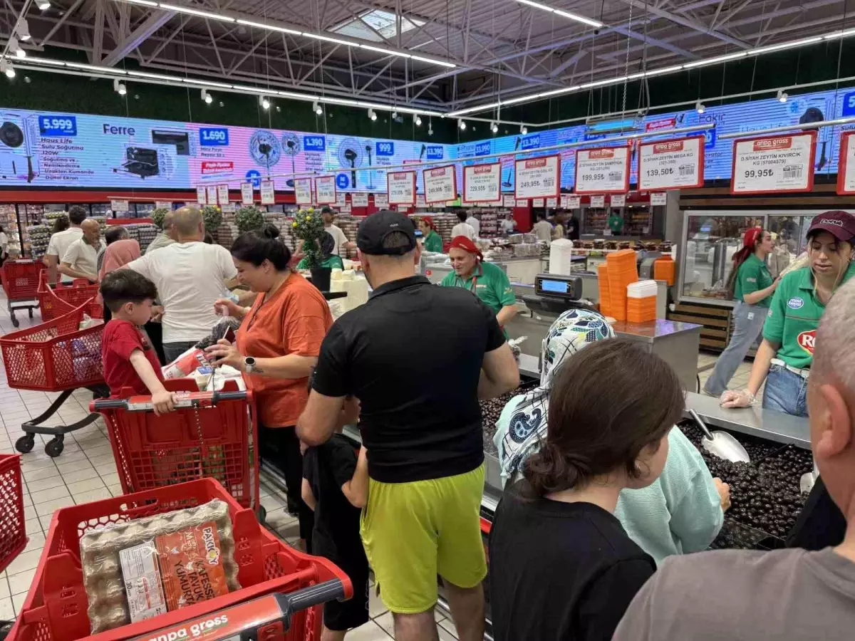 Kurban Bayramı Alışverişi Marketleri Doldurdu