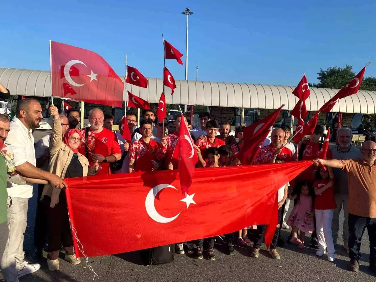 Bilek Güreşte Türkiye\'ye 4 Şampiyonluk