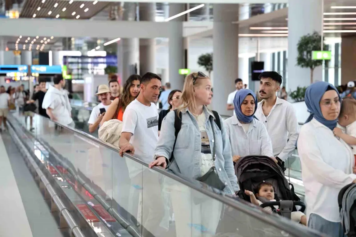 İstanbul Havalimanı\'nda Kurban Bayramı Yoğunluğu