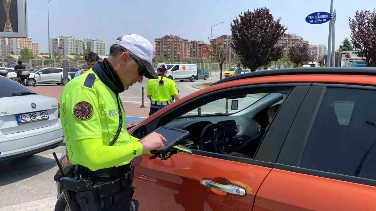 Konya\'da Bayram Trafik Denetimleri Yoğunlaştı