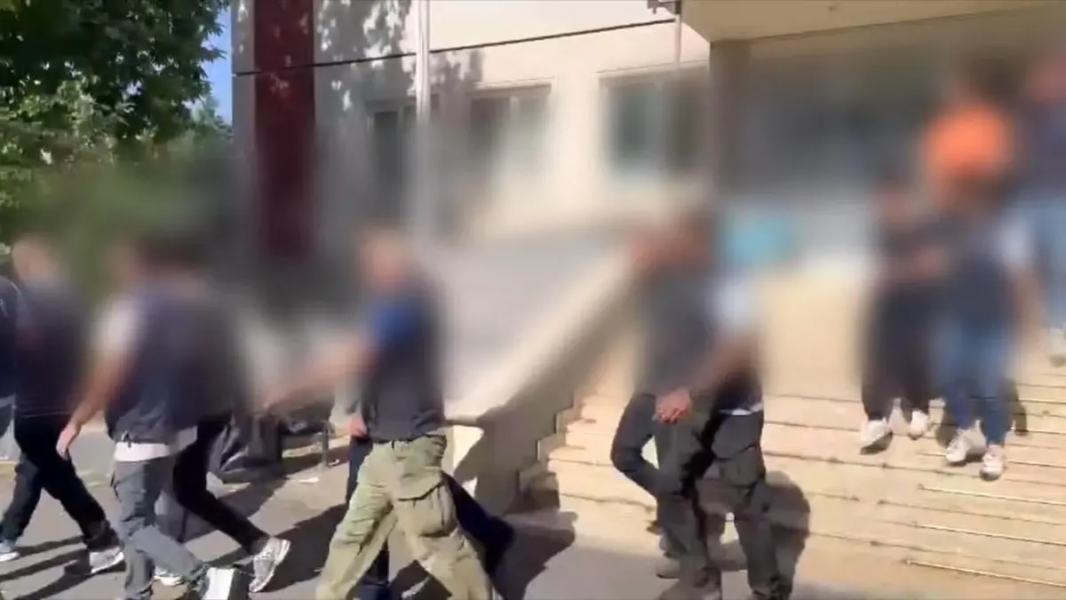 Diyarbakır\'da Dolandırıcılık Operasyonu: 13 Gözaltı