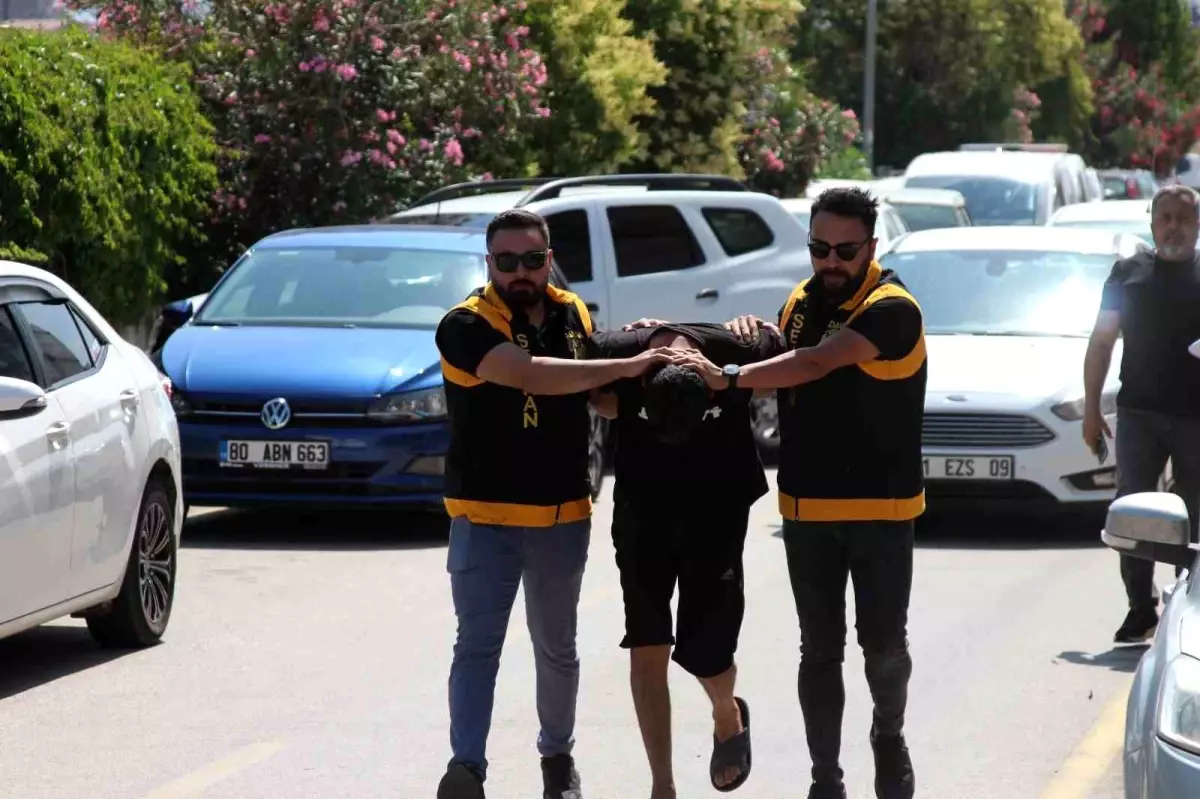 Ehliyetsiz Sürücüden Kadın Otobüs Şoförüne Hakaret