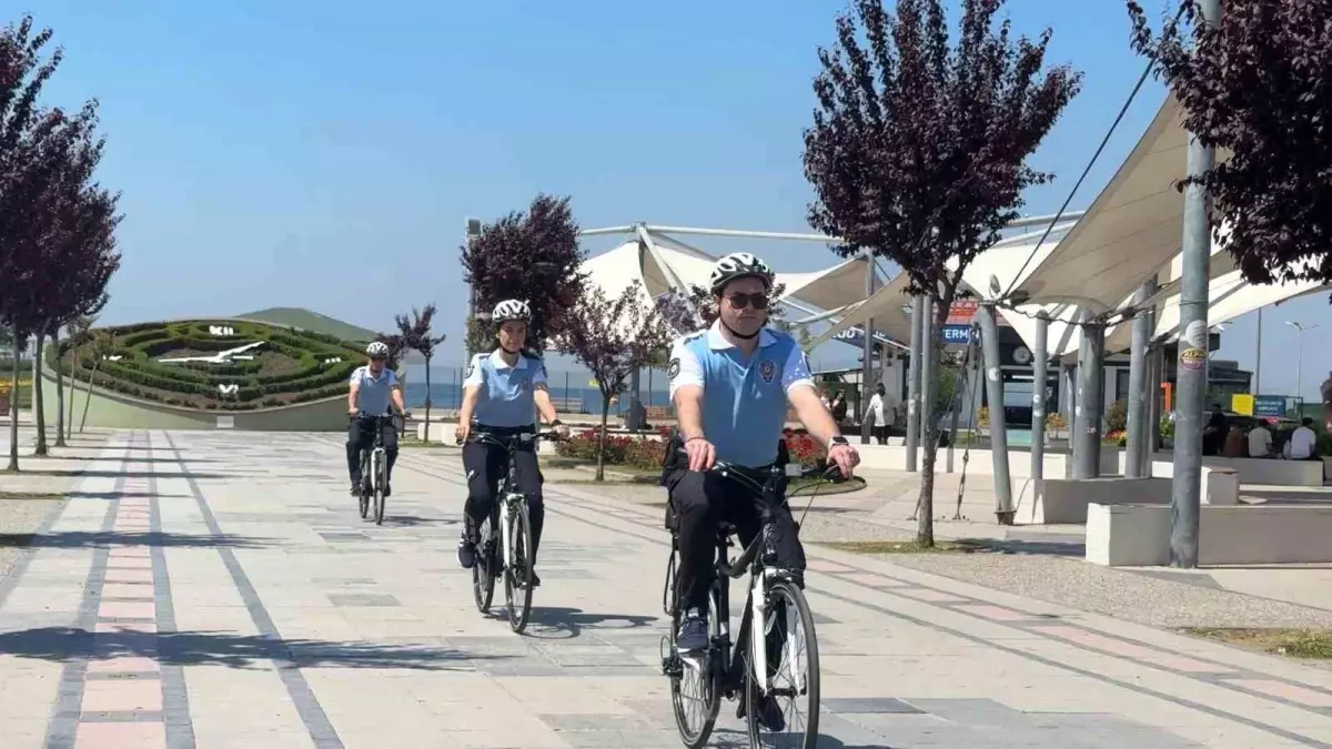 Yalova\'da Bisikletli Polis Timleri Göreve Başladı