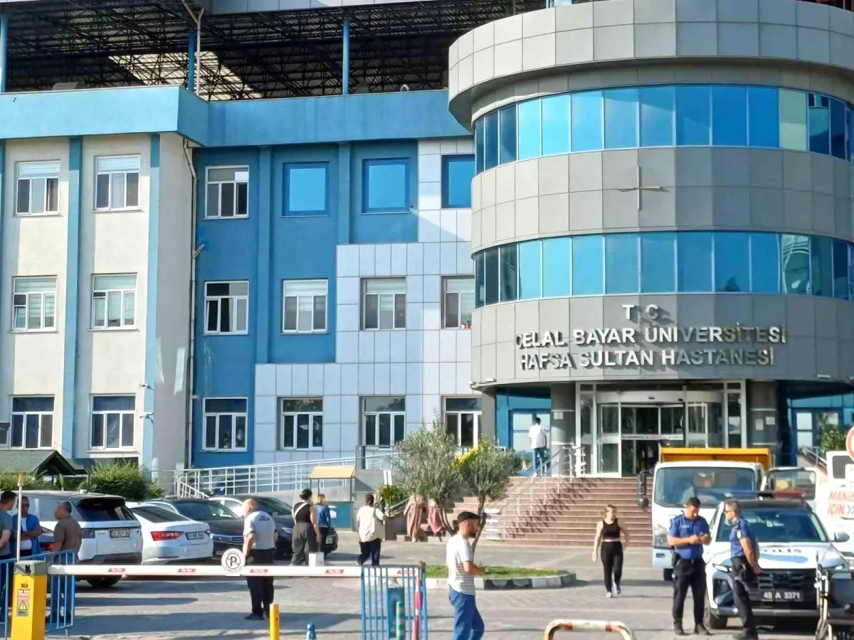 Manisa Büyükşehir Belediye Başkanı Ferdi Zeyrek Elektrik Çarpması Sonrası Yoğun Bakımda