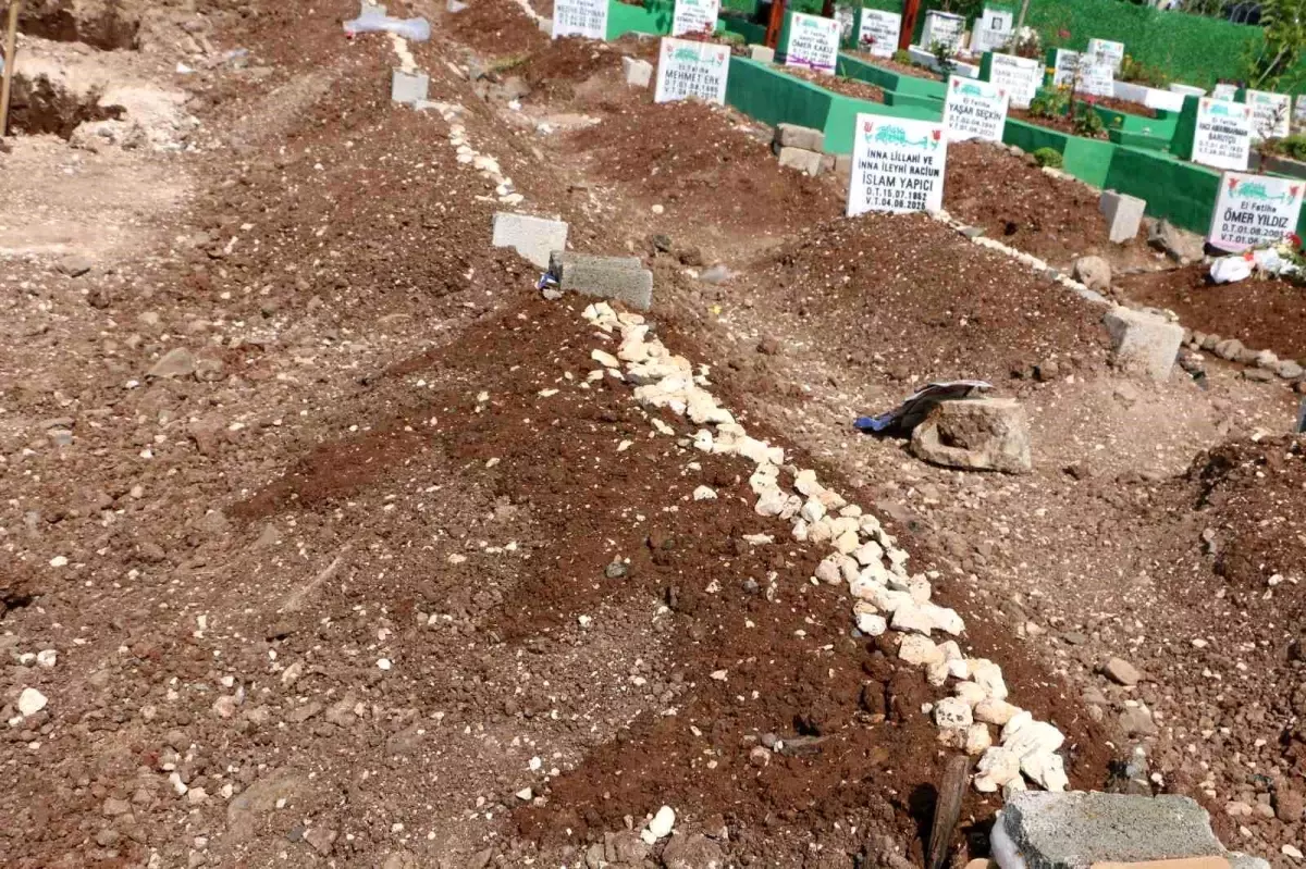 Diyarbakır\'da Yangın Kurbanları Ziyaret Ediliyor