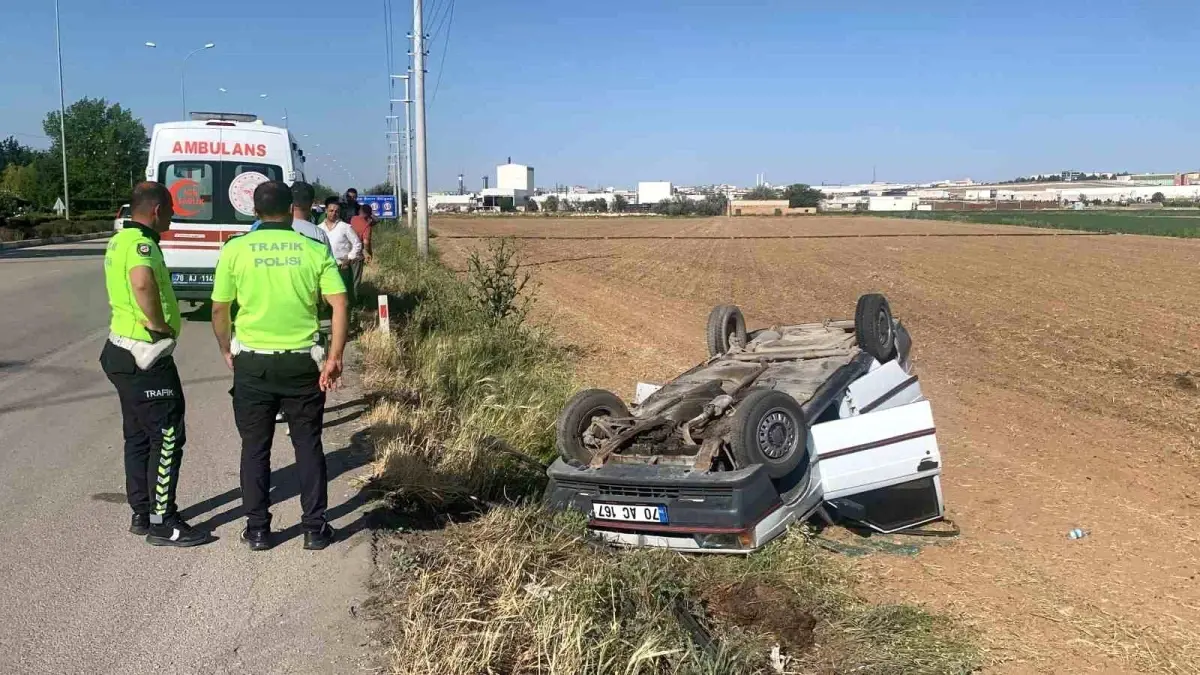 Karaman\'da otomobil devrildi: 1 yaralı