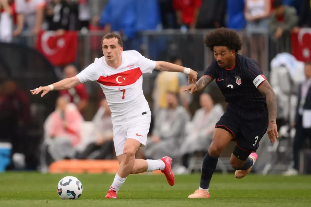 Kerem Aktürkoğlu\'na sürpriz talip! ABD maçında tribünden izlediler