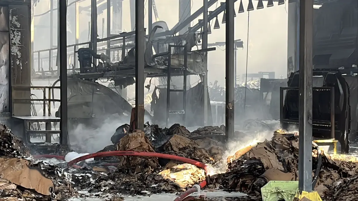 Başiskele\'de Tesis Yangını Kontrol Altına Alındı