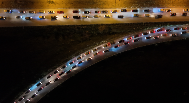 Kurban Bayramı Dönüş Yolculuklarında Kırıkkale'de Trafik Yoğunluğu