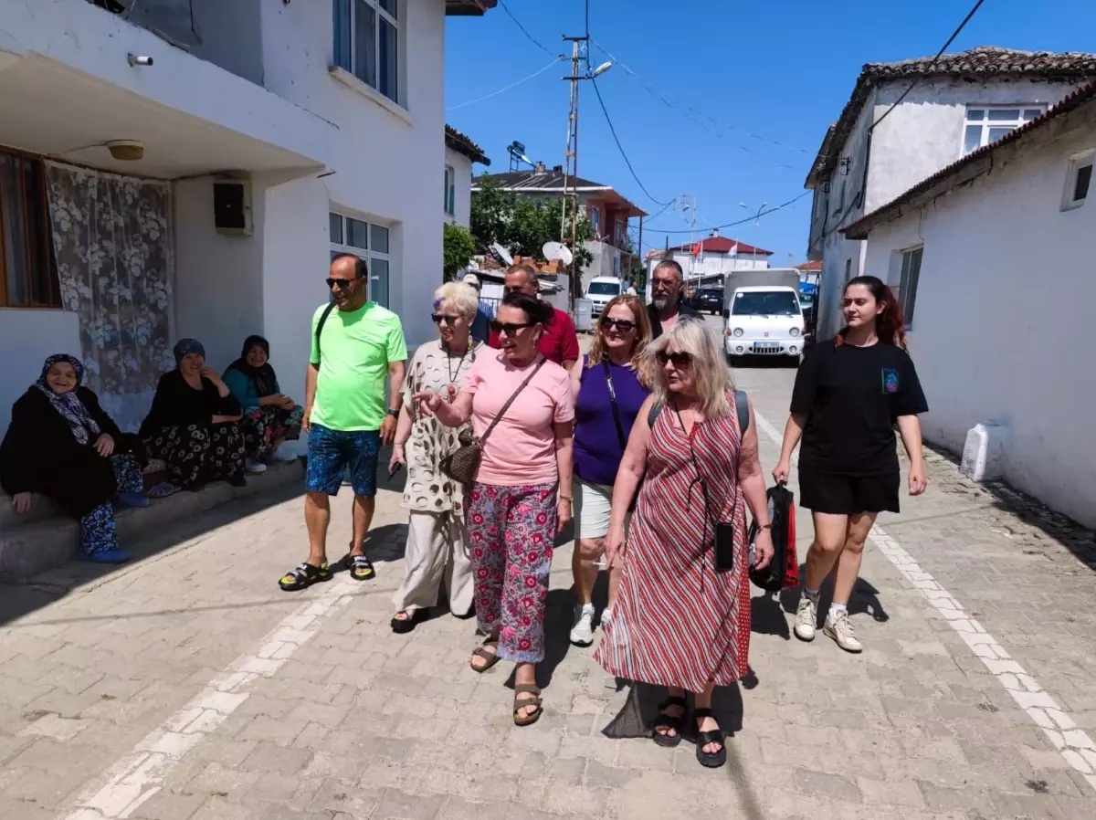 Perihan Savaş Şarköy\'de Kiraz Hasadı Etkinliğine Katıldı