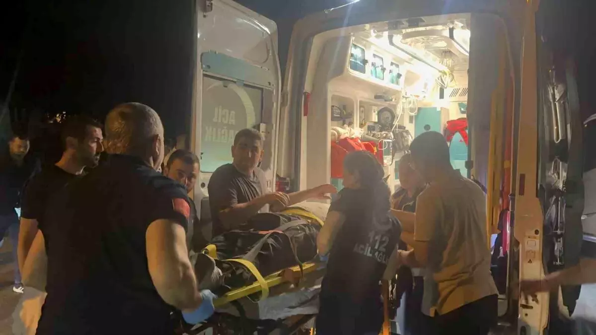 Gazipaşa\'da Motosiklet Kazası: Sürücü Ağır Yaralı