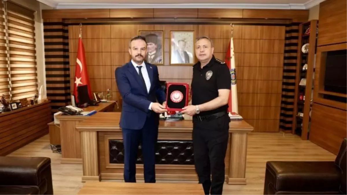 15 Temmuz Gazisi Sabahattin Çelik\'ten Bilecik Emniyet Müdürü\'ne Ziyaret