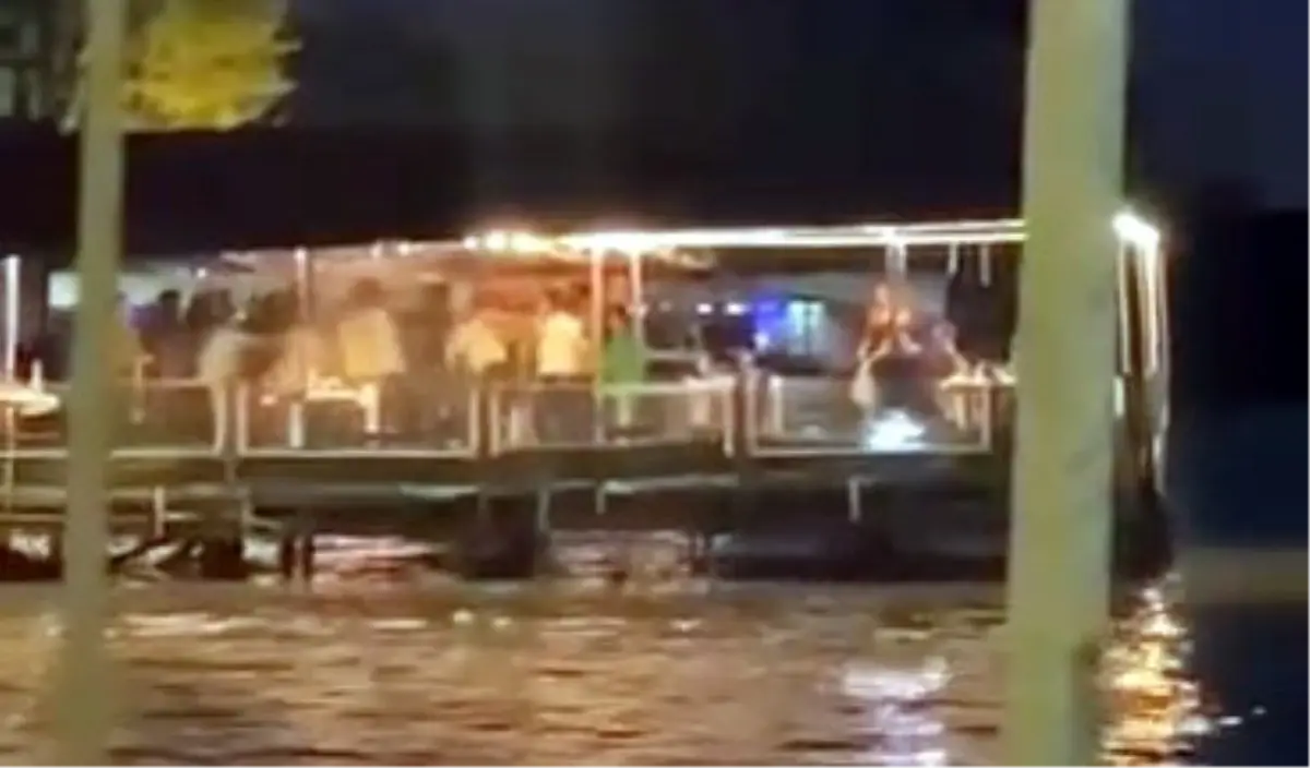 Taksiciler Arasında Kavga: 2 Yaralı