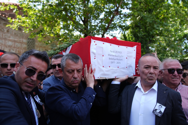 Ferdi Zeyrek'in kızlarının son isteği herkesi ağlattı