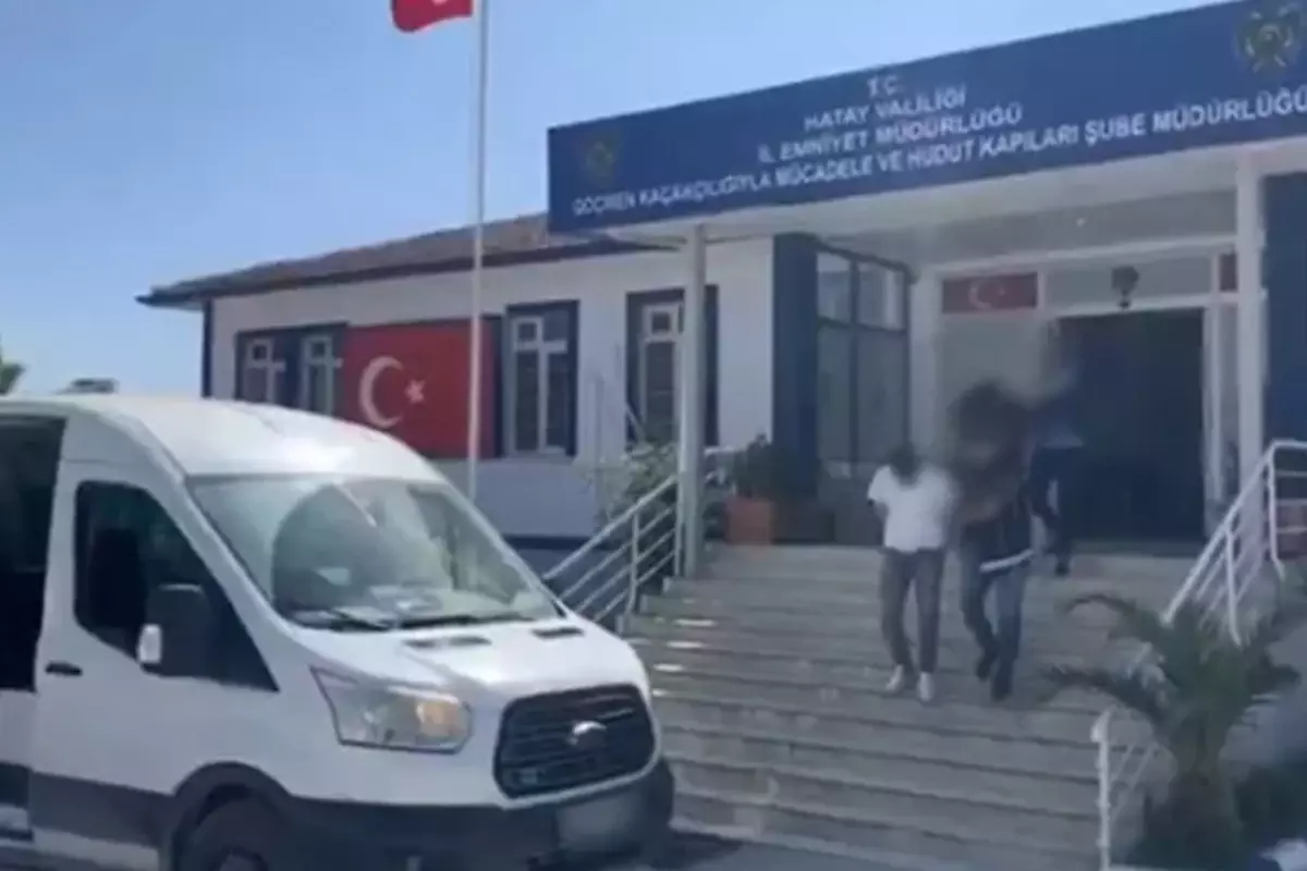 51 şehirde kaçak göçmen operasyonu: 98 tutuklama