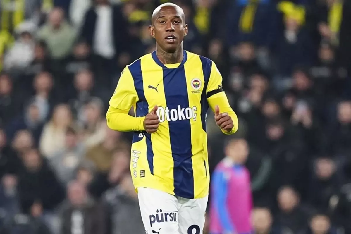 Anderson Talisca\'dan ayrılık haberlerine zehir zemberek tepki