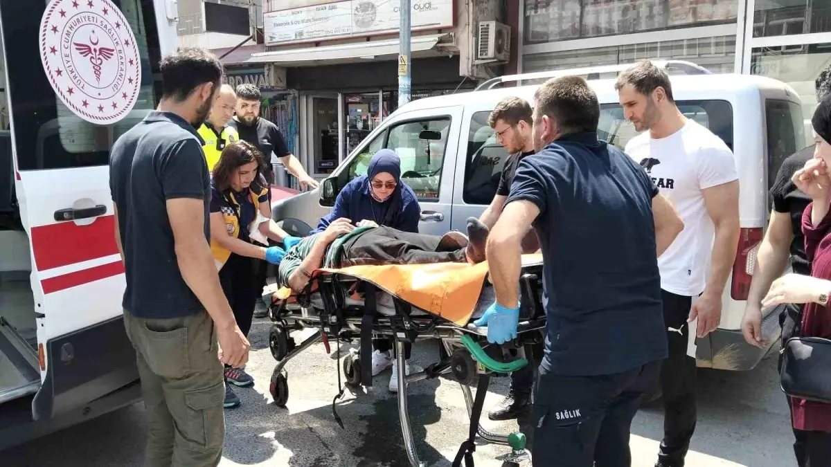 Forklift Kazasında Elektrikli Motosiklet Sürücüsü Ağır Yaralandı