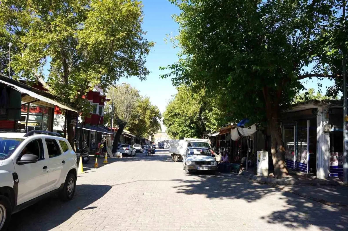 Kahta Eski Çarşı Projesinin Rezerv Alan Statüsü İptal Edildi