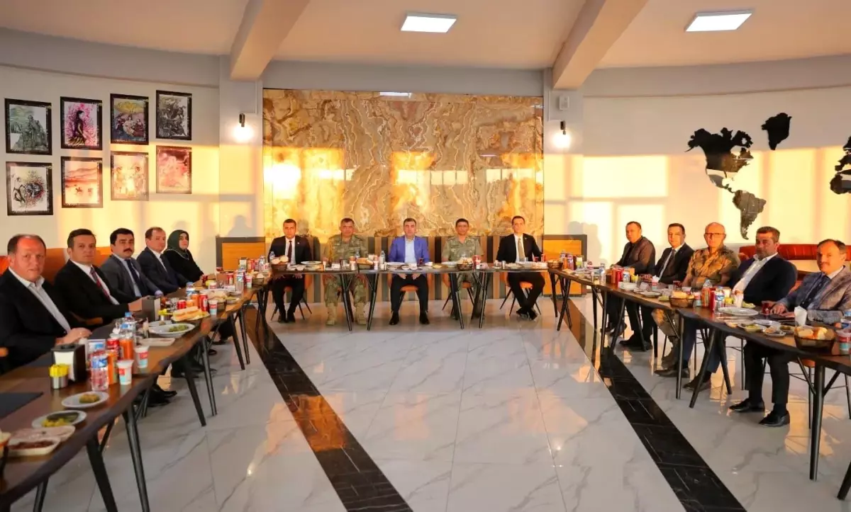Veda Yemeği Düzenlendi