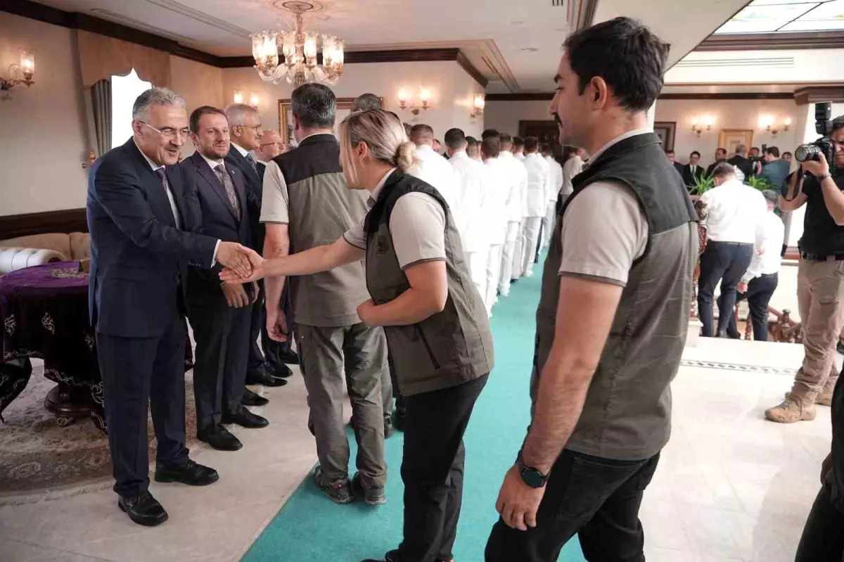 Bursa Protokolü Bayramlaşma Töreninde Buluştu