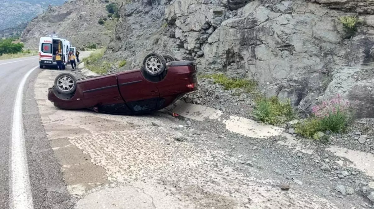 Gümüşhane\'de Trafik Kazası: 3 Yaralı