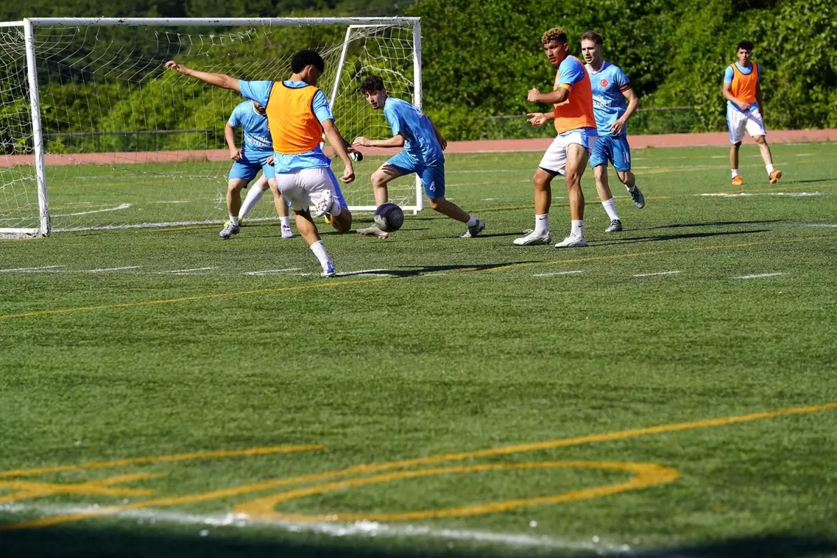 SUBÜ-LİG Futbol Turnuvası\'nda Şampiyon SADEM