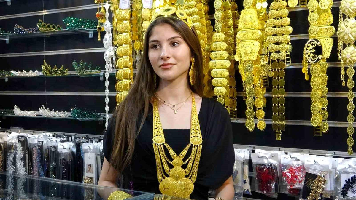 İmitasyon Takılara Artan İlgi
