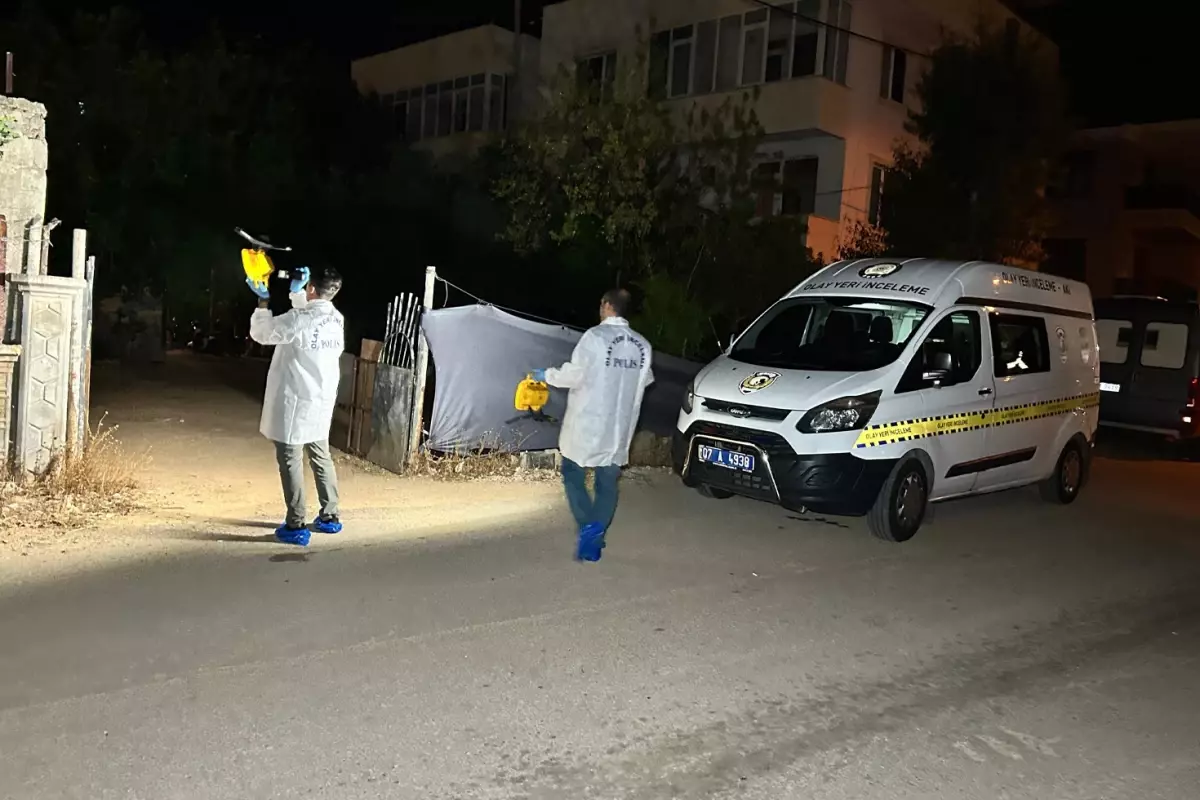 Bahçede otururken yorgun mermiyle hayatını kaybetti, 3 maganda gözaltında