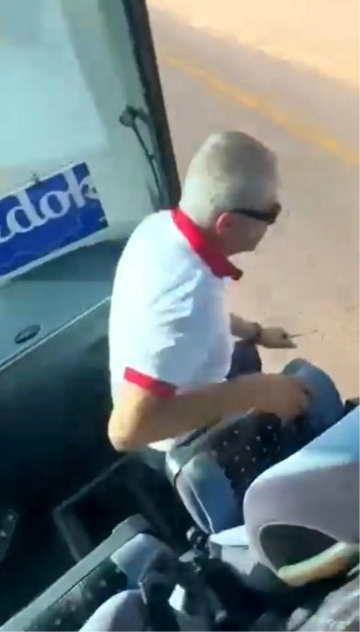 Didim\'deki Tur Otobüsü Saldırısında Yeni Görüntü