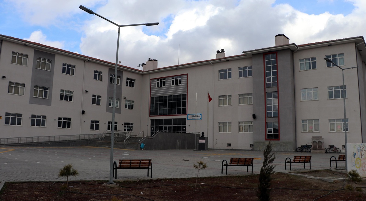 Öğretmeni tabancayla vurdu, 8 yıl hapis cezası aldı