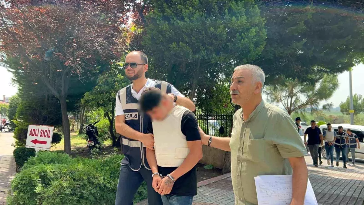 Ceyhan\'da Cinayet: 2 Şüpheli Yakalandı
