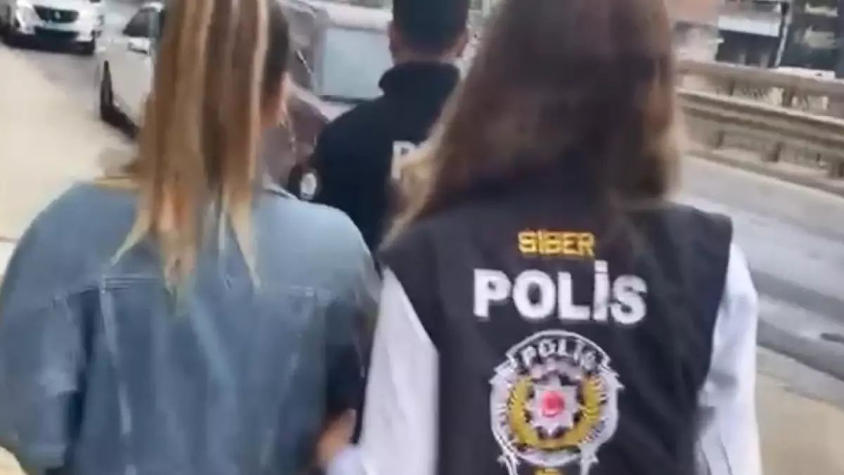 Dijital Kumar Operasyonu: 10 Gözaltı