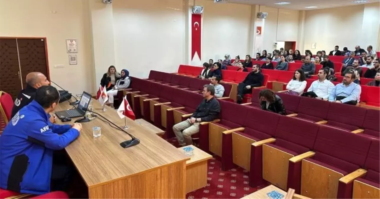 BŞEÜ\'de Afet ve Yangın Eğitimi
