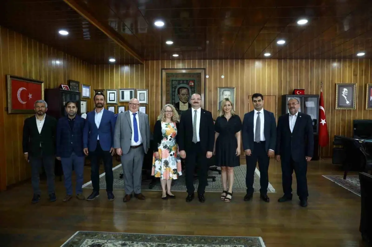 Amerikan Dil Köşesi\'nden Kültürel ve Dil Pratiği Fırsatları
