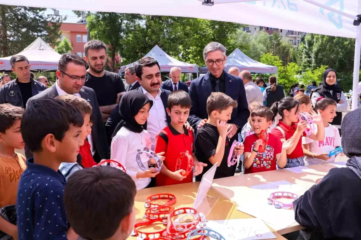 Bayburt Bilim Şenliği Başladı