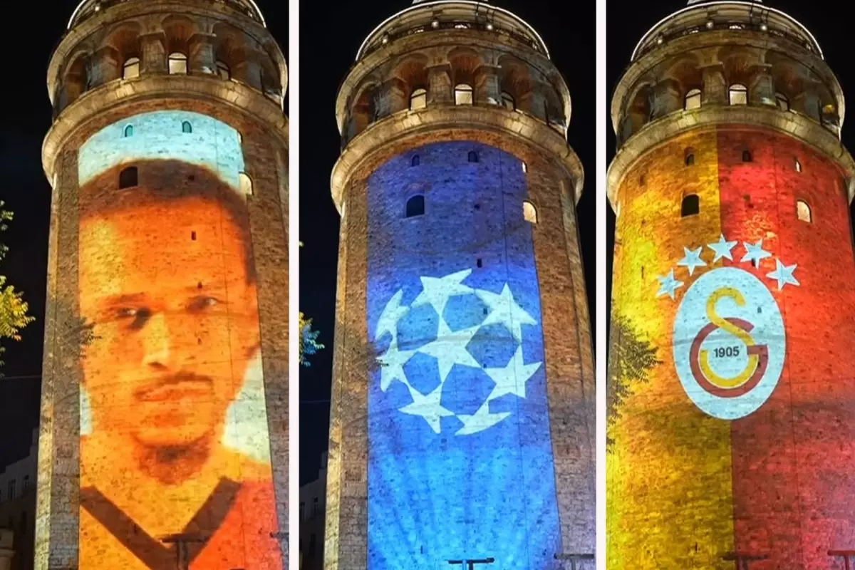 Galatasaray\'dan 00:00\'da Galata Kulesi\'nde ışık şov
