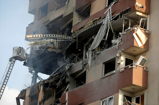 İsrail'in saldırılarında İran kan gölüne döndü: 78 ölü, 329 yaralı