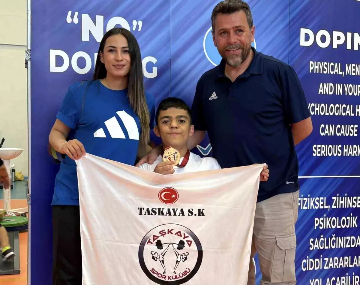 Kayseri\'den İki Altın Madalya