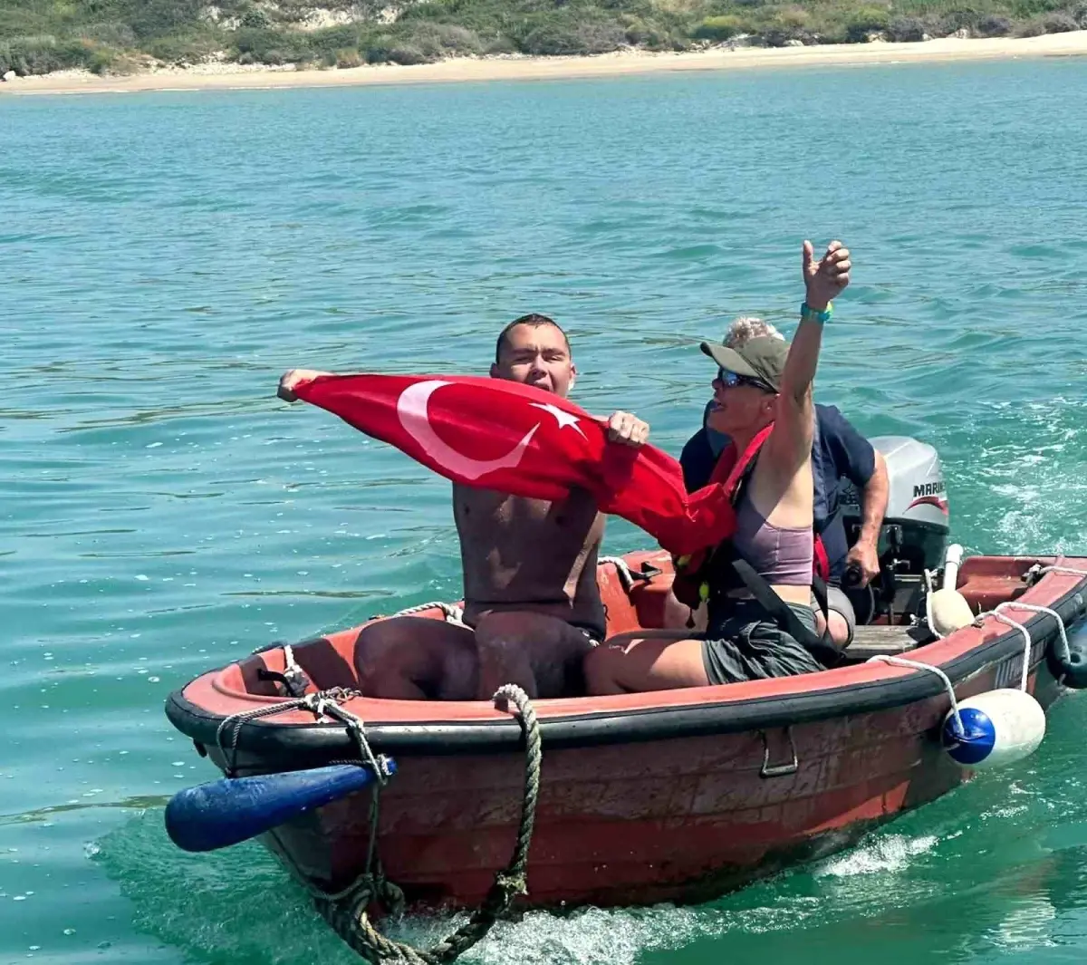 Otizmli Tuna Tunca, Manş Denizi\'ni Geçerek Tarihe Geçti