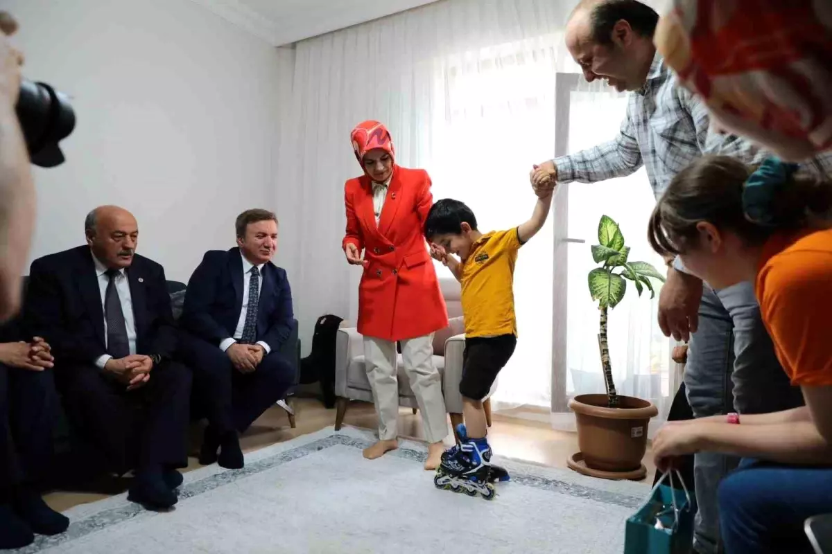 Bakan Göktaş, Muhammet Huyluoğlu\'nu Ziyaret Etti